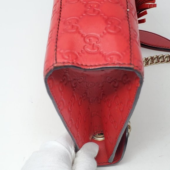Auth Gucci Medium Emily Red GuccissimaShoulder Bag - Picture 8 of 16